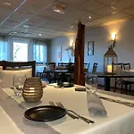 Hotel Logis Restaurant Ritter'hoft 3*