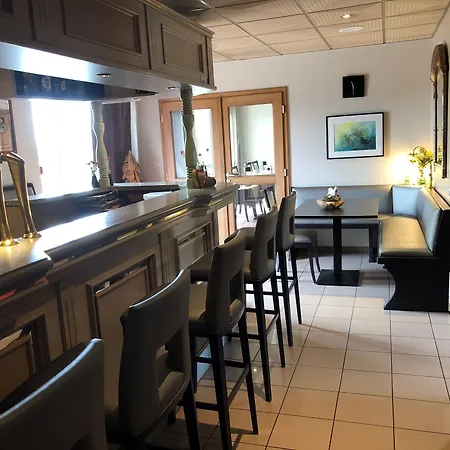 Ξενοδοχείο Logis Restaurant Ritter'hoft 3*